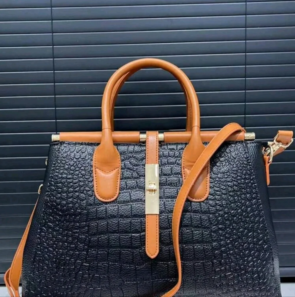 Classic Croc-Texture Tote Bag - Black & Tan - Picture 2 of 9